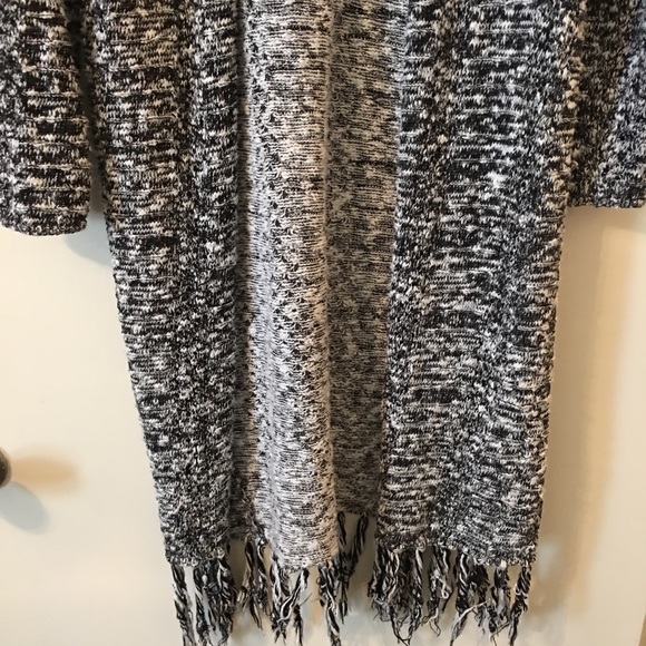 SOLD Forever 21 cozy duster - Picture 2 of 6
